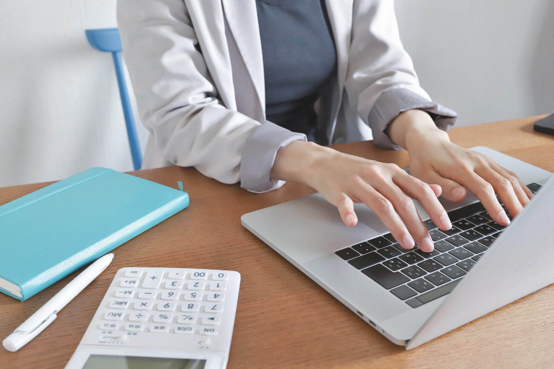 グレーイメージ